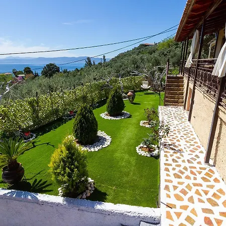 Cozy House With Amazing View! Apartment Loutra Edipsou  Exterior photo